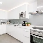 Ivy - Scandinavian In Nueva Andalucia Apartment Marbella