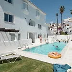 Apartment Ivy - Scandinavian In Nueva Andalucia *