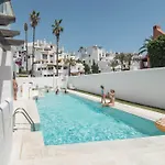 Ivy - Scandinavian In Nueva Andalucia