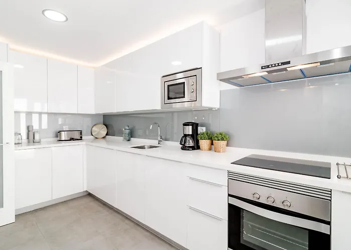 Ivy - Scandinavian In Nueva Andalucia * Marbella