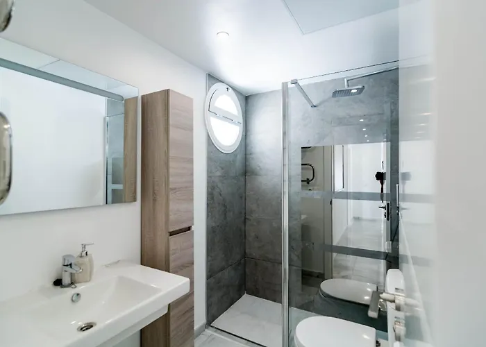 Ivy - Scandinavian In Nueva Andalucia *