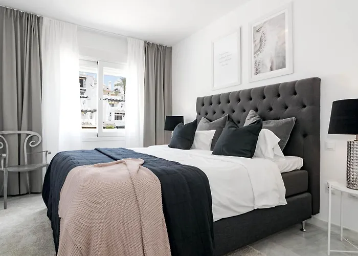 Ivy - Scandinavian In Nueva Andalucia * Marbella