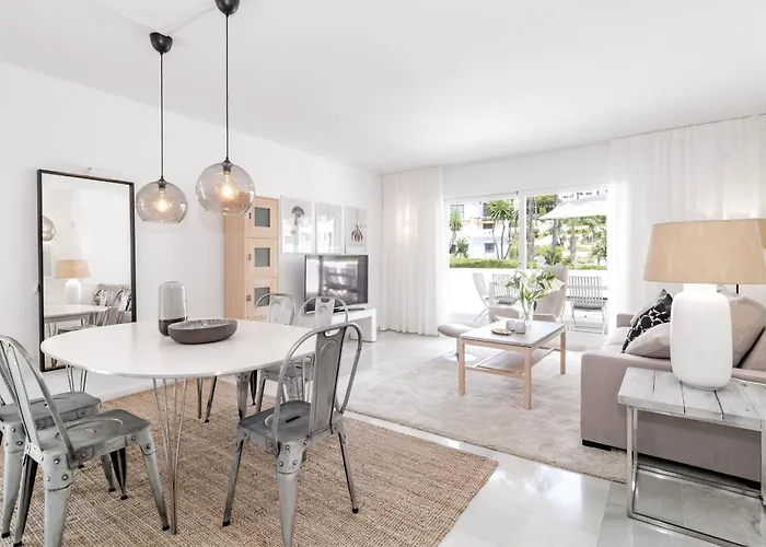 Ivy - Scandinavian In Nueva Andalucia Marbella