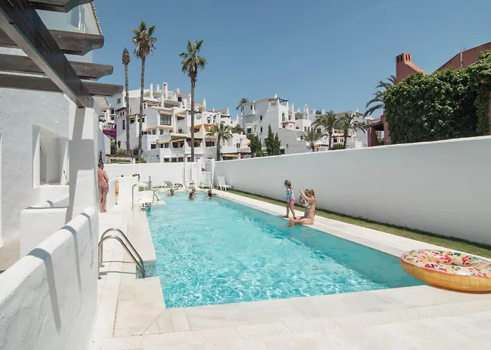 Ivy - Scandinavian In Nueva Andalucia