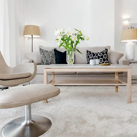 Ivy - Scandinavian In Nueva Andalucia ماربيا