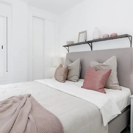 Ivy - Scandinavian In Nueva Andalucia Апартаменты *