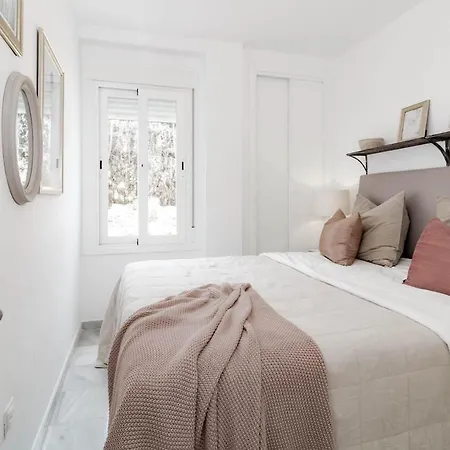 Апартаменты Ivy - Scandinavian In Nueva Andalucia *